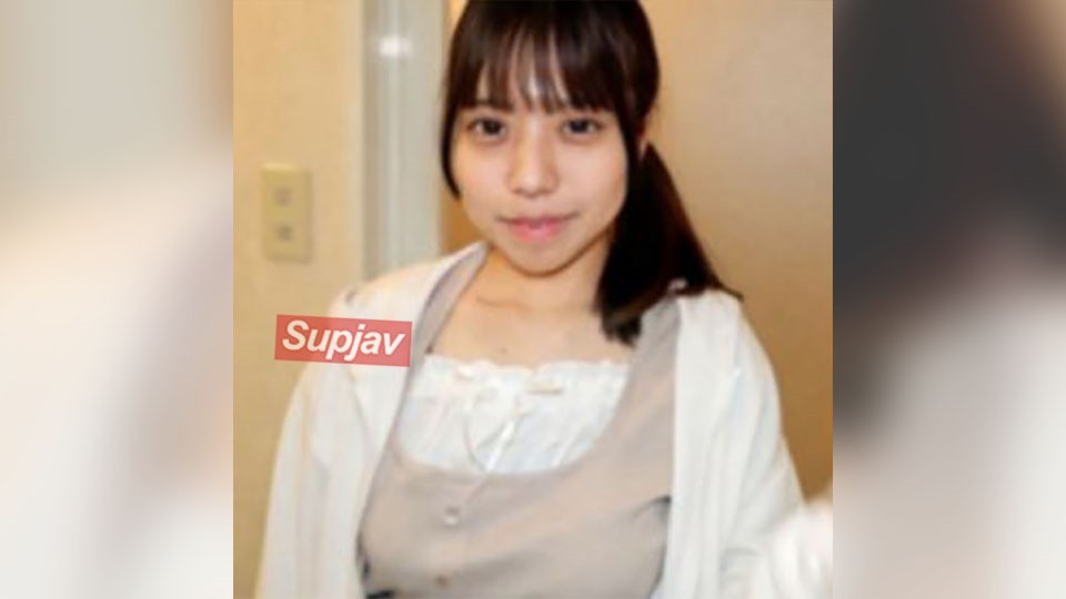 FC2 PPV 4713690 【無】童顔がヤバい！チョ～お目目クリクリの可愛すぎるお顔に大量顔射でベトベト！ウブな見た目に反してエッチな事は大好き！顔射と中だし⤴※特典高画質