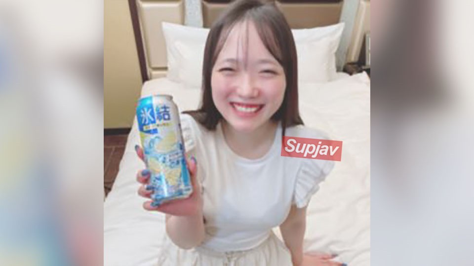 FC2 PPV 4720687 【合計３発射】リミッターを振り切った淫乱色白早漏潮吹きむす./め。己の快楽を得るため純度１００％のザーメンを搾り取る。