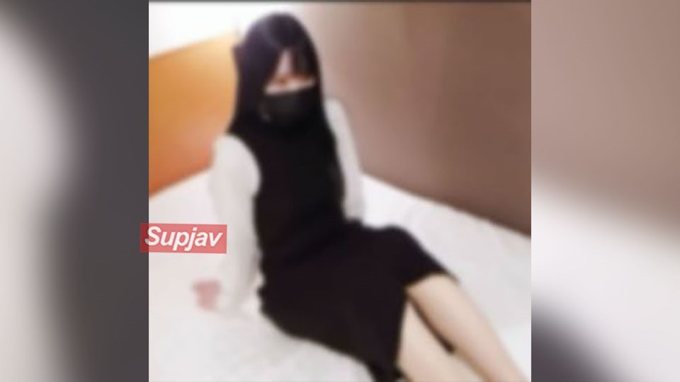 FC2 PPV 4721631 ※16日まで初回限定85％OFF※【素人個撮】連続射精/脚コキ/生ハメ/中出し。SNS型ロマンス詐欺で心の隙間につけ込まれ全財産をむしり取られた美人OLがAV堕ち！！