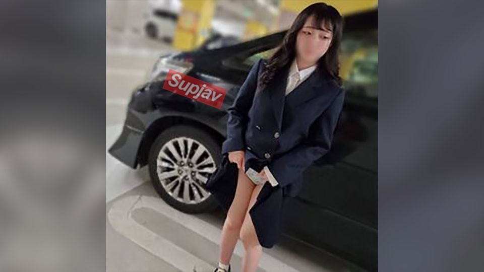 FC2 PPV 4741340 黒髪ロングの優等生。卒業後大人になった彼女と、久々の制服ハメ撮り。