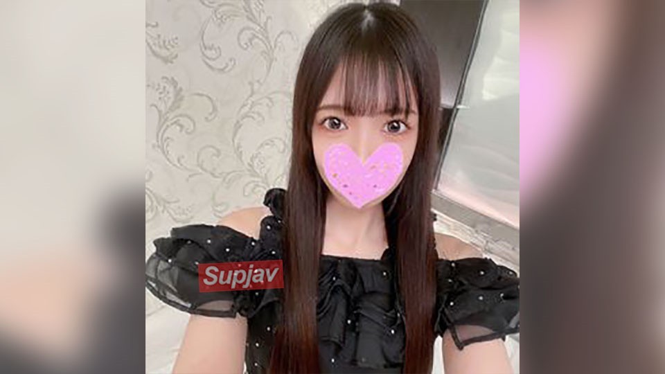 FC2 PPV 4747789 【無修正】アイドル的人気の清楚黒髪ロングリフレ美●女!【19歳】性欲強めのスレンダー美●女の私服ワンピ生ハメ中出し!!