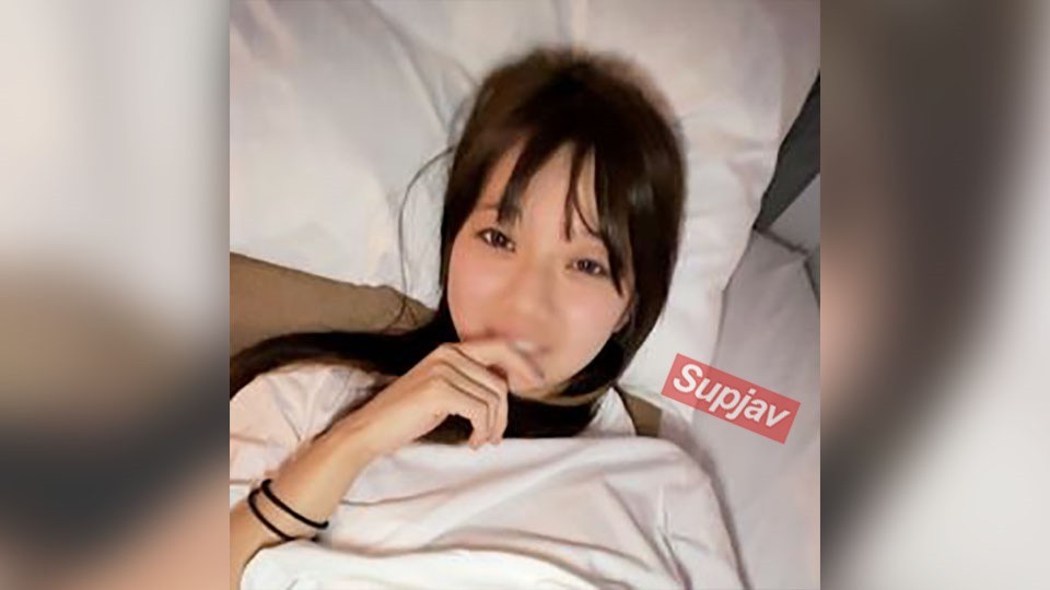 FC2 PPV 4751641 夏休み中のアiドル級ルックスを「すっぴんエッチ撮影」してみました。