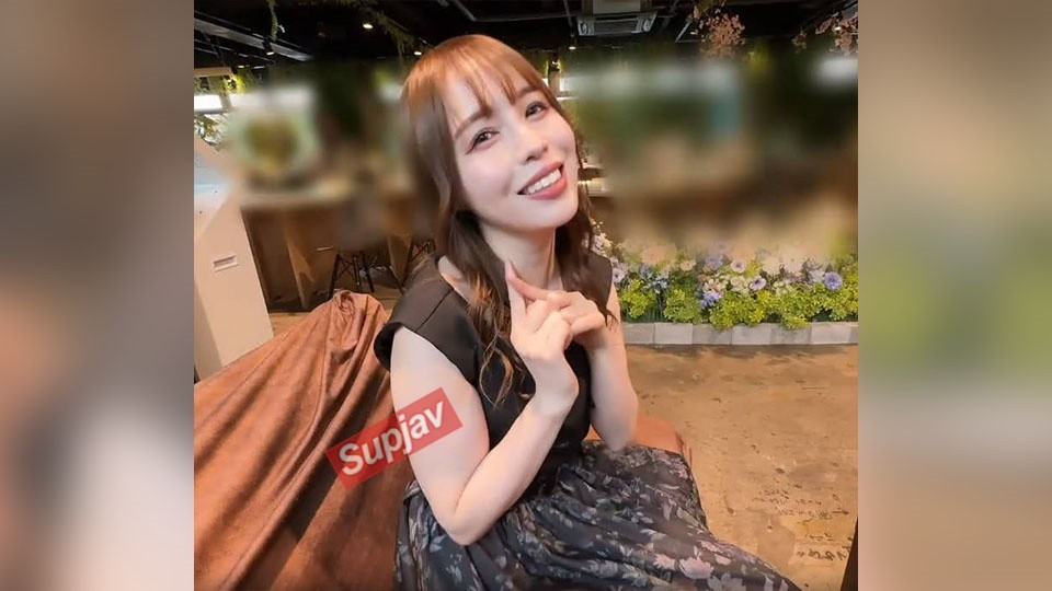 FC2 PPV 4752437 ※バレたのですぐ消徐【他言無用】昼は先生、夜は予約待ちﾒﾝｴｽ嬢。品性溢れるｳｸﾗｲﾅﾊｰﾌ美女の色白美肌に顔射＋中出し記録。。抽選で店舗教えます