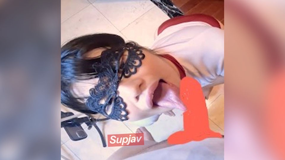 FC2 PPV 4757499 【値下げ2980←3980】九州デリ嬢晒し 飲〇&無洗イラマ むせたらビンタ 推し活のために肉便器堕ち