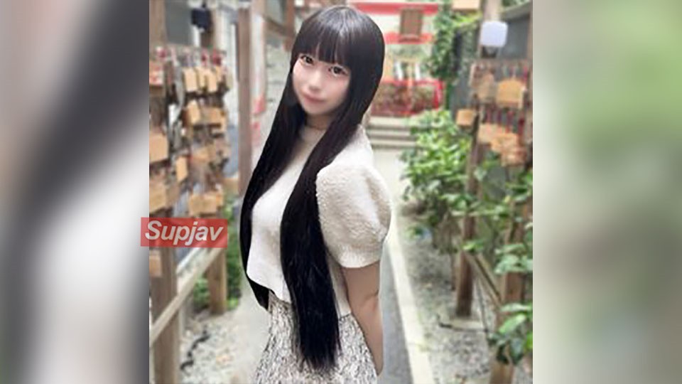 FC2 PPV 4757663 ※３日間限り「趣味はｼｬﾜｰｵﾅﾆｰです…」大手企業の合格を願う黒髪清楚の就活生ﾚｲｶちゃん。引き締まった太ももに勃起不可避。ｵｲﾙで輝くえろBodyに大量種付け。。。