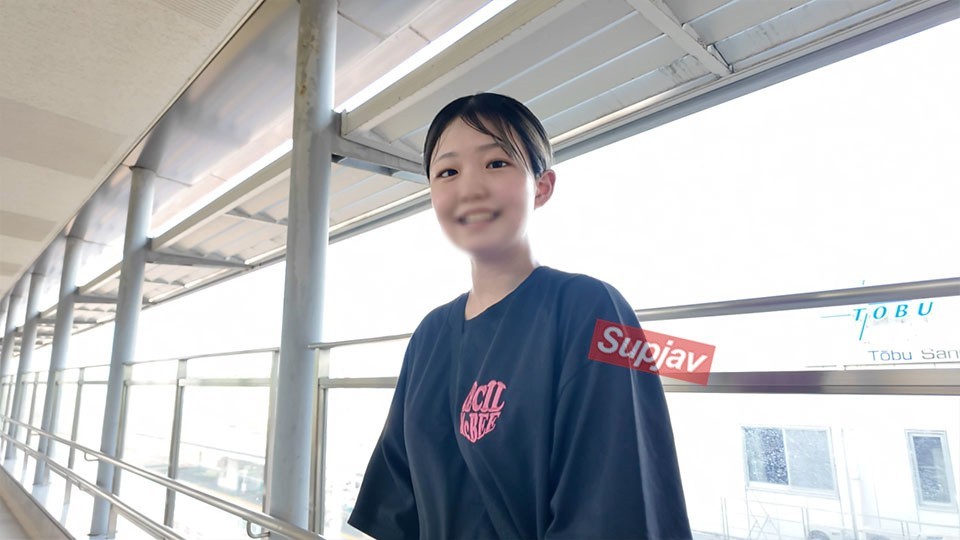 FC2 PPV 4757902 13日まで990pt!! 【FC2初】※ガチ19歳Fカップに会いに佐野駅へ!!　オサなさ残るJDが(金)欠で撮影応募　黒巨根で大量中出し | FC2コンテンツマーケット