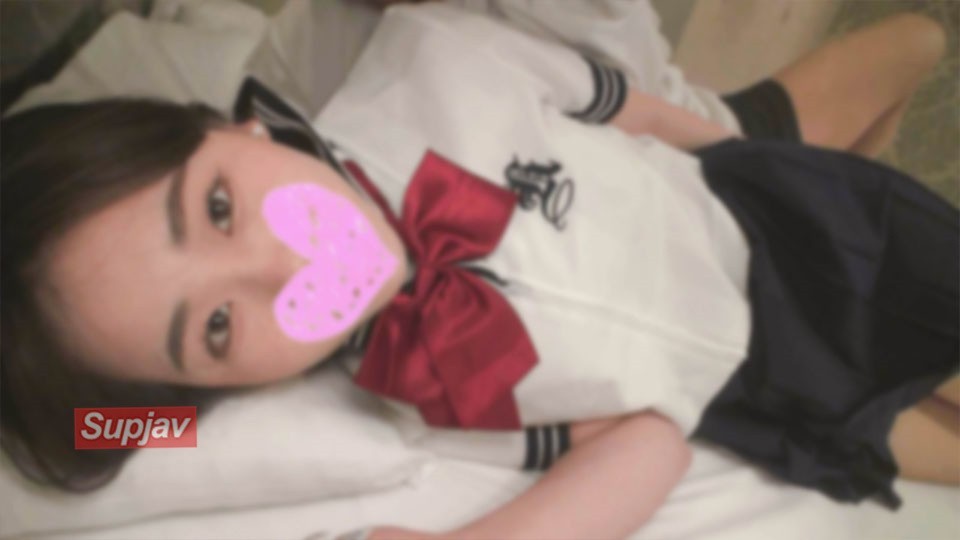 FC2 PPV 4759896 ★18歳・Fカップ地下アイドルと密着イチャイチャホテルデート　濃厚エロフェラ口内射精!