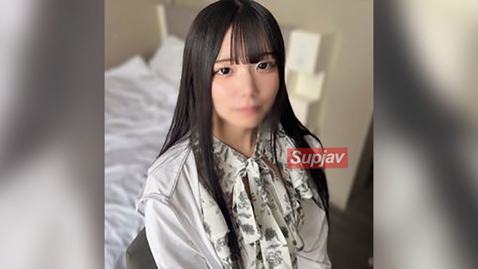 FC2 PPV 4762055 最後の長編!【無】【生ハメ2回戦】あの美女の汗かきボディを舐めて、シャワー室でフェラ。相変わらず可愛すぎるのでアナルと足を舐める変態プレイに挑戦して、2回戦。昼間から大満足のSEX。※特典あり