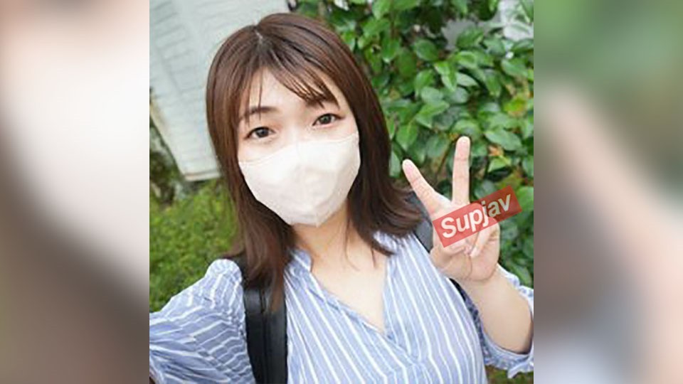 FC2 PPV 4765800 26まで990pt【美人妻&ボ乳】【初】コ持ち人妻が巨根男にお悩み相談「中に出してください~♡」夫に内緒で他人棒と濃厚中出しセックス♡