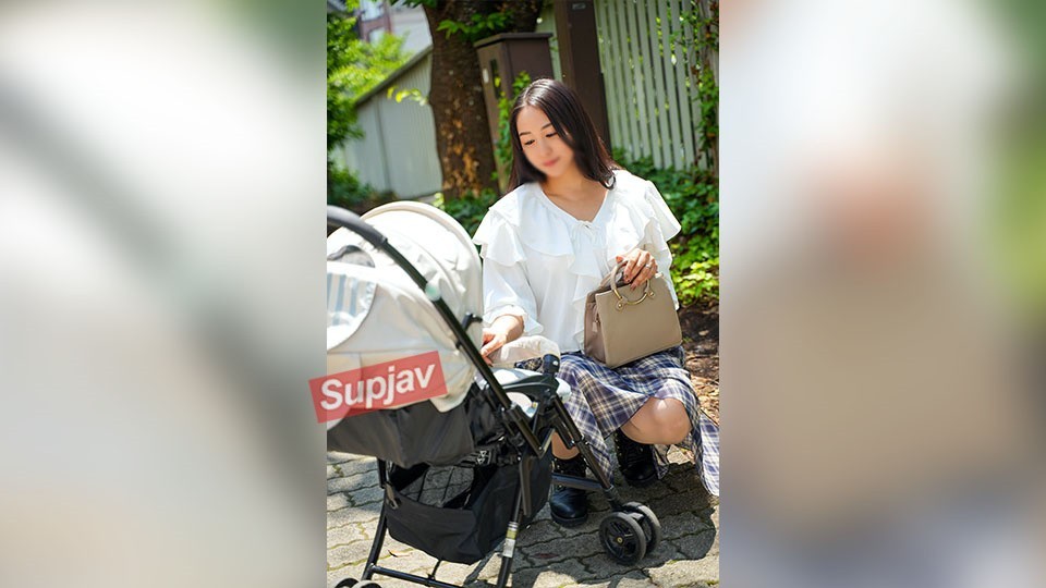 【モザイク破壊】FC2 PPV 4767523 【妊娠希望人妻】夫とのセックスレスに悩む人妻　SEXを忘れない為にデカチンチンポに中出し懇願SEX【二人目希望】