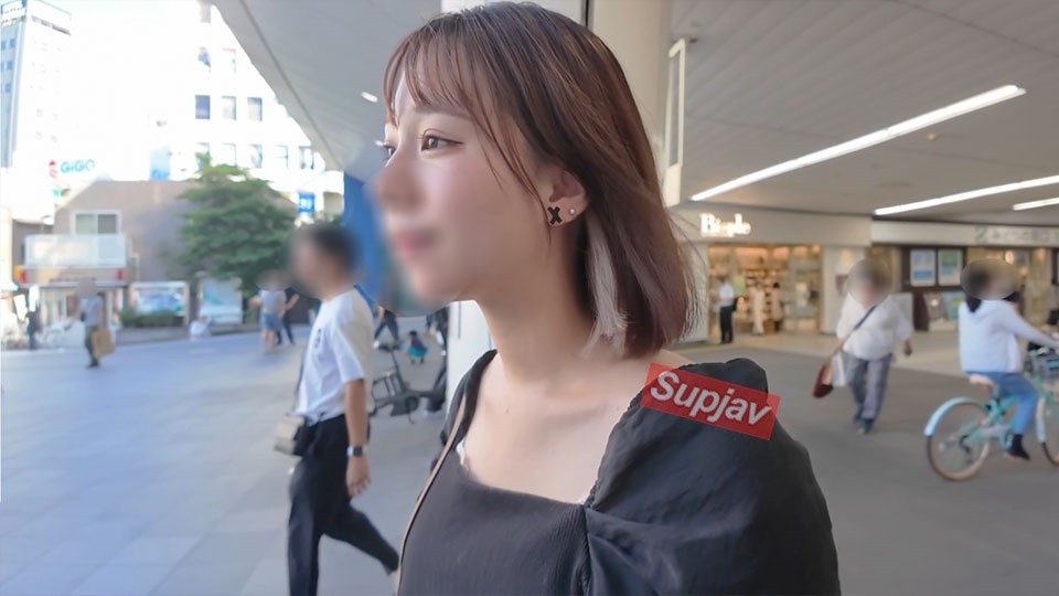 FC2 PPV 4768553 14日まで990pt!!【初】Fカップ(MARCH)美女「居*屋の給料では足りなくて…」学費の為コウ額バイトへ応募