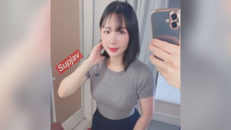 FC2 PPV 4778943 麗しきクォーター美女の色白美巨乳ボディ。日本式ネットリピストンで顔を赤くする。名器のマンコに熱々精液を注ぎ込む。