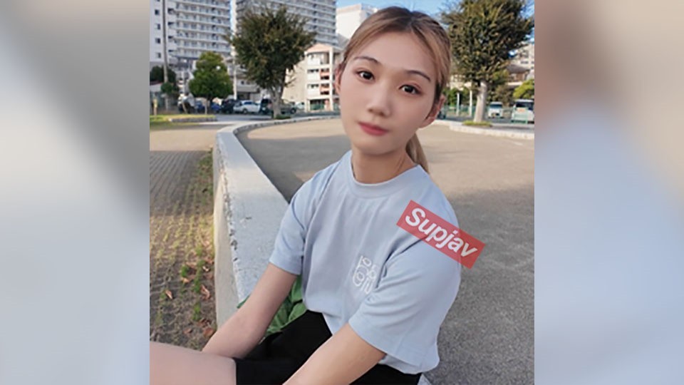 FC2 PPV 4787857 【11/18迄990pt】金欠でまた連絡が来たスレンダー腹筋ムスメ楓ちゃん。初々しいながらも濃厚ピストンで絶反応。締め付けパイパンマンコに熱いザーメンを注ぎ込む