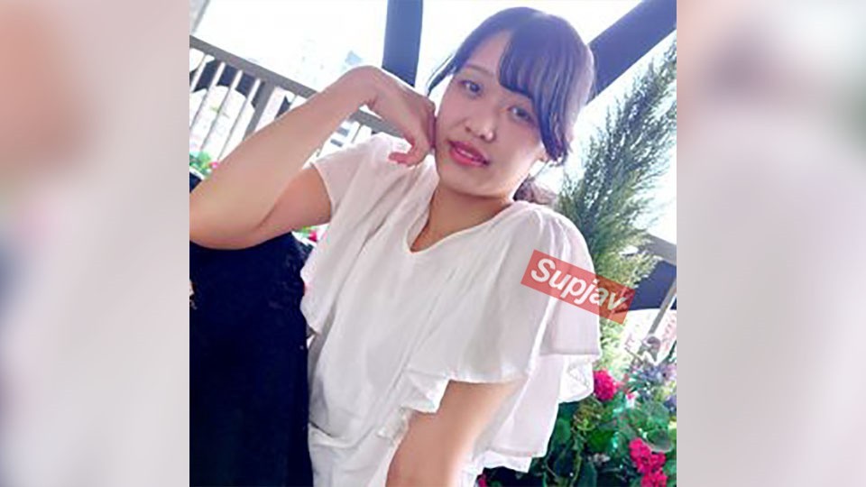 FC2 PPV 4788732 フェチ撮影界の巨匠がセクシー衣装に身を包んだフットサルで鍛えた色白長身スレンダー美ボディに溜まった精液を搾り取られてしまう。