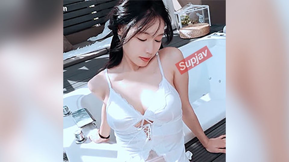 FC2 PPV 4796230 あのスーチャンが帰ってきた！EP1 彼氏チ○ポでぐちょ濡れ膣奥中出し