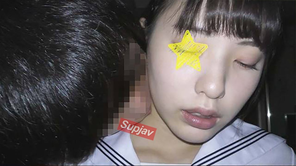 FC2 PPV 4797173 【ゆず故障】こんな純朴美**に汚いのケツの穴まで舐めさせる★純粋無垢に見えてイキまくり