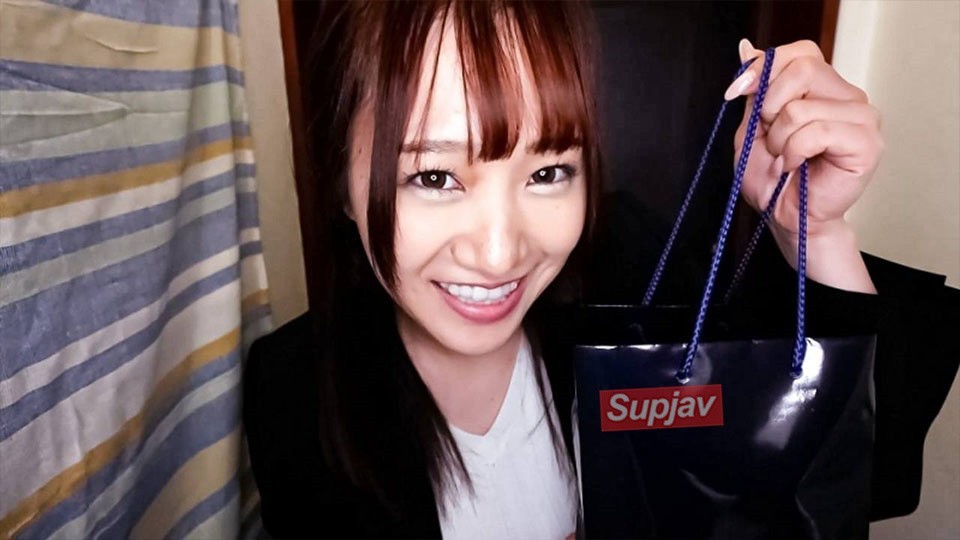 FC2 PPV 4797413 【ほのﾁｬﾝ / 女神】社畜先輩の家に*性あふれる巨乳女神降臨！ご奉仕SEXで大量射精しちゃったっス！