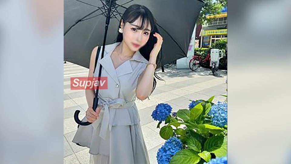 FC2 PPV 4799718 【限定価格】友人の男ほど良く見える。寝取り趣味のあざとい女。フェロモンむき出しのエッチな巨乳お*さんの精液搾り取り腰フリ生性交