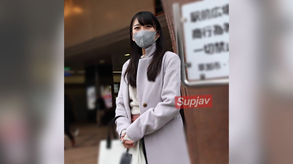 FC2 PPV 4800107 【初撮り/個撮】清楚系人妻あかり29歳♡夜の相性最悪で旦那を拒否り続け…欲求不満ボディが爆発し自らAVに応募！即濡れ痙攣イキ狂い人妻の顔＆お腹に大量ぶっかけ