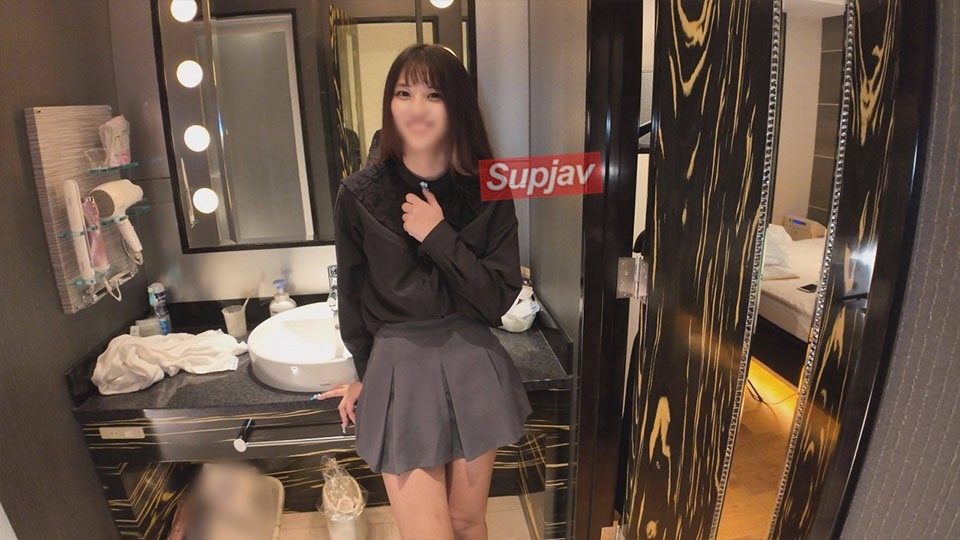 FC2 PPV 4800125 [即ハメ中出し素人］無修正≪元読モ♡高学歴美女Ｅ乳≫欲求不満マンコは前戯がいらないほどグチョグチョ！スレンダー美巨乳のしなやかな美裸体ピンク色の若マンコに中出し♡