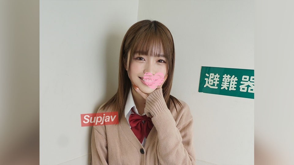 FC2 PPV 4803293 【緊急12/1期限セール】【2200→1680】ノー天気超美形ギ〇ル「アソコが疼くから誰でもいいからＨしたい」思〇期発情を抑えきれずおじさんデカチン連続ピストンでイカサレまくって次々と中〇し喰らいまく