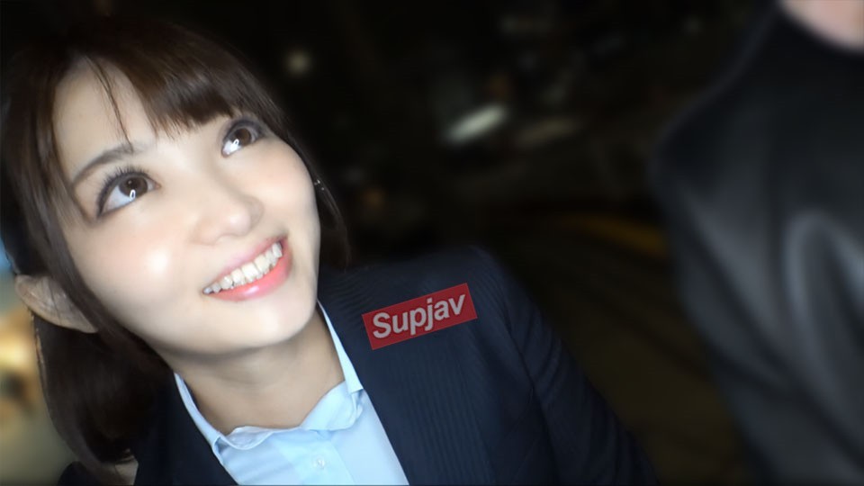 FC2 PPV 4814548 【特典付き】※今だけ750pt！大手企業OLの裏の顔　スレンダー美尻アナルを複数男に2穴ガン突きされ最後は大量顔射で大興奮！